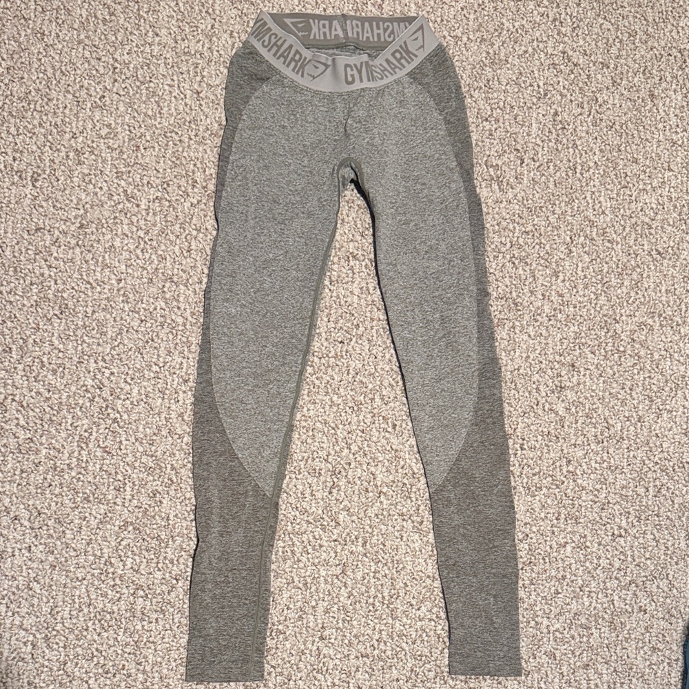 Gymshark Seamless Leggings in Heather Gray